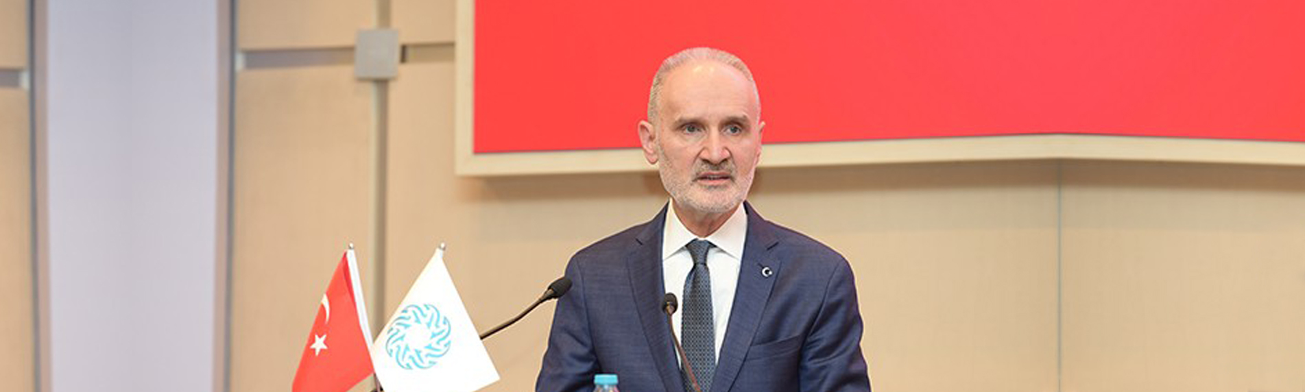 Genç bir ülkeyiz güçlü üreticiyiz
