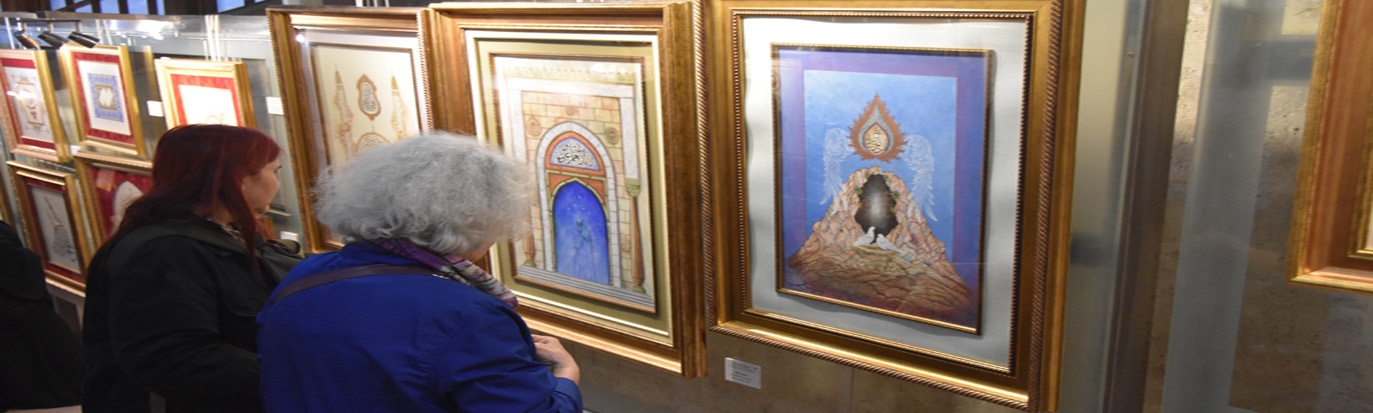 Hosted the sultans and now it is the artists turn